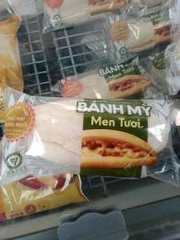 Bánh Mì Men Tươi Phô Mai Trứng Muối