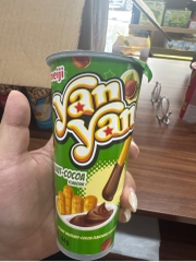 Bánh que YanYan hazelnut 44g