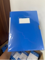 Cặp hộp nhựa 15cm
