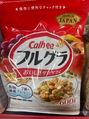 Ngũ cốc trái cây Calbee 600g