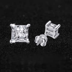 Princess Solitaire Stud Earrings | Khuyên Tai Moissanite 2 Carat Princess Cut | Sterling Silver 925 | Kèm Giấy Kiểm Định GRA