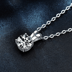 V-Minimal Solitaire Necklace | Dây Chuyền Moissanite 2 Carat Round Cut | Sterling Silver 925 | Kèm Giấy Kiểm Định GRA