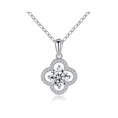 Lucky Clover Halo Necklace | Dây Chuyền Moissanite 2 Carat Round Cut | Sterling Silver 925 | Kèm Giấy Kiểm Định GRA