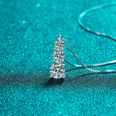 Trilogy Vertical Necklace | Dây Chuyền Moissanite 2 Carat Round Cut | Sterling Silver 925 | Kèm Giấy Kiểm Định GRA