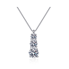 Trilogy Vertical Necklace | Dây Chuyền Moissanite 2 Carat Round Cut | Sterling Silver 925 | Kèm Giấy Kiểm Định GRA