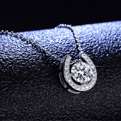 Moon Crescent Necklace | Dây Chuyền Moissanite 2 Carat Round Cut | Sterling Silver 925 | Kèm Giấy Kiểm Định GRA