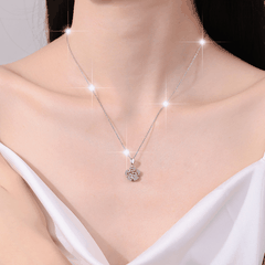 Petal Blossom Halo Necklace | Dây Chuyền Moissanite 2 Carat Round Cut | Sterling Silver 925 | Kèm Giấy Kiểm Định GRA