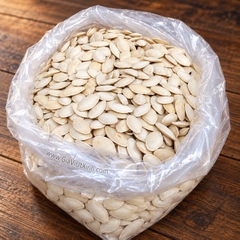 HẠT BÍ TRẮNG RANG NGUYÊN VỎ 1KG – HẠT BÍ ĂN LIỀN LOẠI NGON