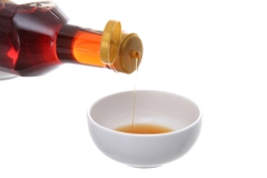 NƯỚC MẮM NAM NGƯ NHÃN VÀNG 650ML