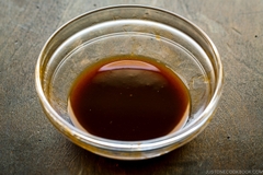 SỐT RAU CỦ NHẬT BẢN 1,8 LÍT - JAPAN TONKATSU SAUCE BULL DOG