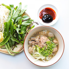 TƯƠNG ĐEN MEKONG 5 LÍT NGON