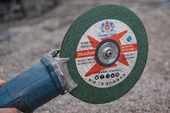 Đá cắt 350x2.5x25.4mm Lion King