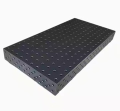 Bàn hàn kích thước 2000x1000mm dùng trong cơ khí chính xác.