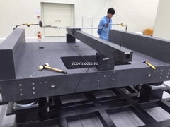 Bàn đá granite gia công theo yêu cầu lắp máy – Nền tảng ổn định cho hệ thống cơ khí