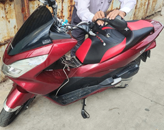 Yên Độ Honda PCX Có Bậc Mông _ PCX-G12-RED