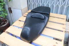 Yên Xe Tựa Lưng Cho Vespa –  Da Bò Thật Màu Đen _ VESPA-TL03-BLACK