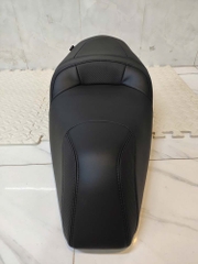 Yên Winner Có Bậc Mông – Màu Đen Thể Thao _ WINNER-G04-BLACK