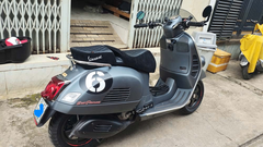 Yên Đôi Vespa Cao Cấp – Màu Đen, Phối Da Lộn _ VESPA-V12-BLACK