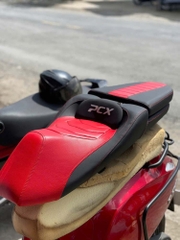 Yên Xe Tựa Lưng Cho Honda PCX – Phiên Bản Màu Đỏ _ PCX-TL03-RED