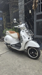 Yên Xe Tựa Lưng Cho Vespa – Phối Màu Trắng - Nâu _ VESPA-TL03-WHITE
