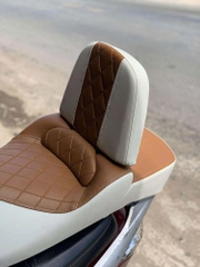 Yên Xe Tựa Lưng Cho Vespa – Phối Màu Trắng - Nâu _ VESPA-TL03-WHITE