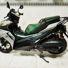 Yên Xe Tựa Lưng Cho Yamaha NVX –  Màu Xanh Rêu _ NVX-TL03-GREEN