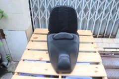 Yên Xe Tựa Lưng Cho Vespa –  Da Bò Thật Màu Đen _ VESPA-TL03-BLACK