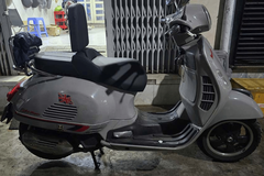 Yên Xe Tựa Lưng Cho Vespa –  Da Bò Thật Màu Đen _ VESPA-TL03-BLACK