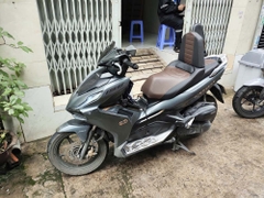 Yên xe tựa bật cho xe Airblade_AB-TL03-Brown