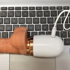Dương Vật Giả Đa Năng Hít Tường Rung Thụt Nhiều Chế Độ Phát Nhiệt