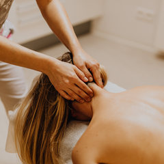 Massage Body Tinh Dầu Thư Giãn