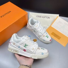 LV trắng họa tiết