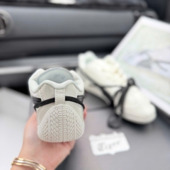 PM ROsie trắng rep