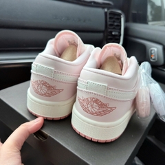 jd1 trắng hồng nhạt thấp SC