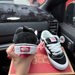 vans knu skool đen