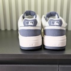 mlb 2025 trắng xanh