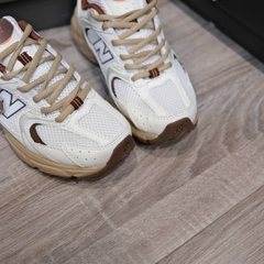 nb530 trắng nâu