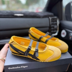 búp bê tiger vàng