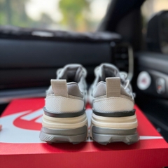 nike v2k xám đen