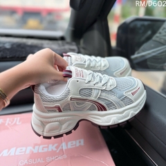 giày thể thao D602