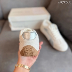 giày thể thao K606 xám bạc