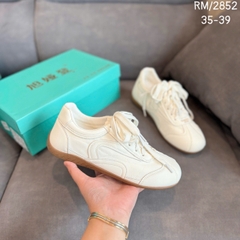 giày thể thao 2852