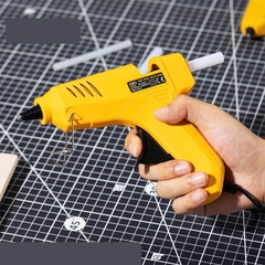 EA50161_Súng bắn keo_Màu vàng