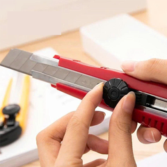 E2043_Dao rọc giấy_Màu lẫn