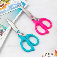 E77755_Kéo học sinh_Màu lẫn