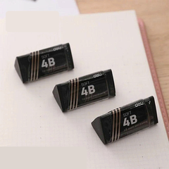 EH01720_Tẩy_Hình tam giác_Màu đen