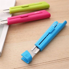 E2040_Dao rọc giấy_Màu xanh