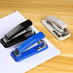 E0414_Dập ghim_25 trang_Màu lẫn