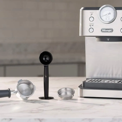 Máy pha cà phê Delonghi Espresso Classic EM450.M