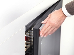 Tủ rượu âm tủ Miele 34 chai KWT 6322 UG